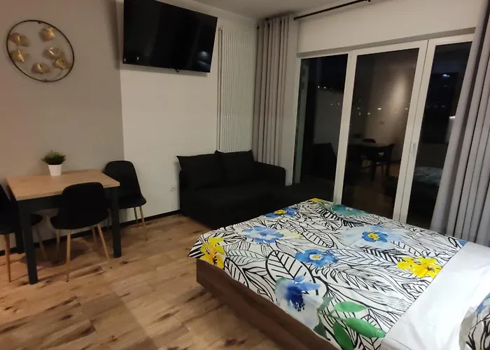 One-Room Apartment Nyska Residence Free Garage!!!