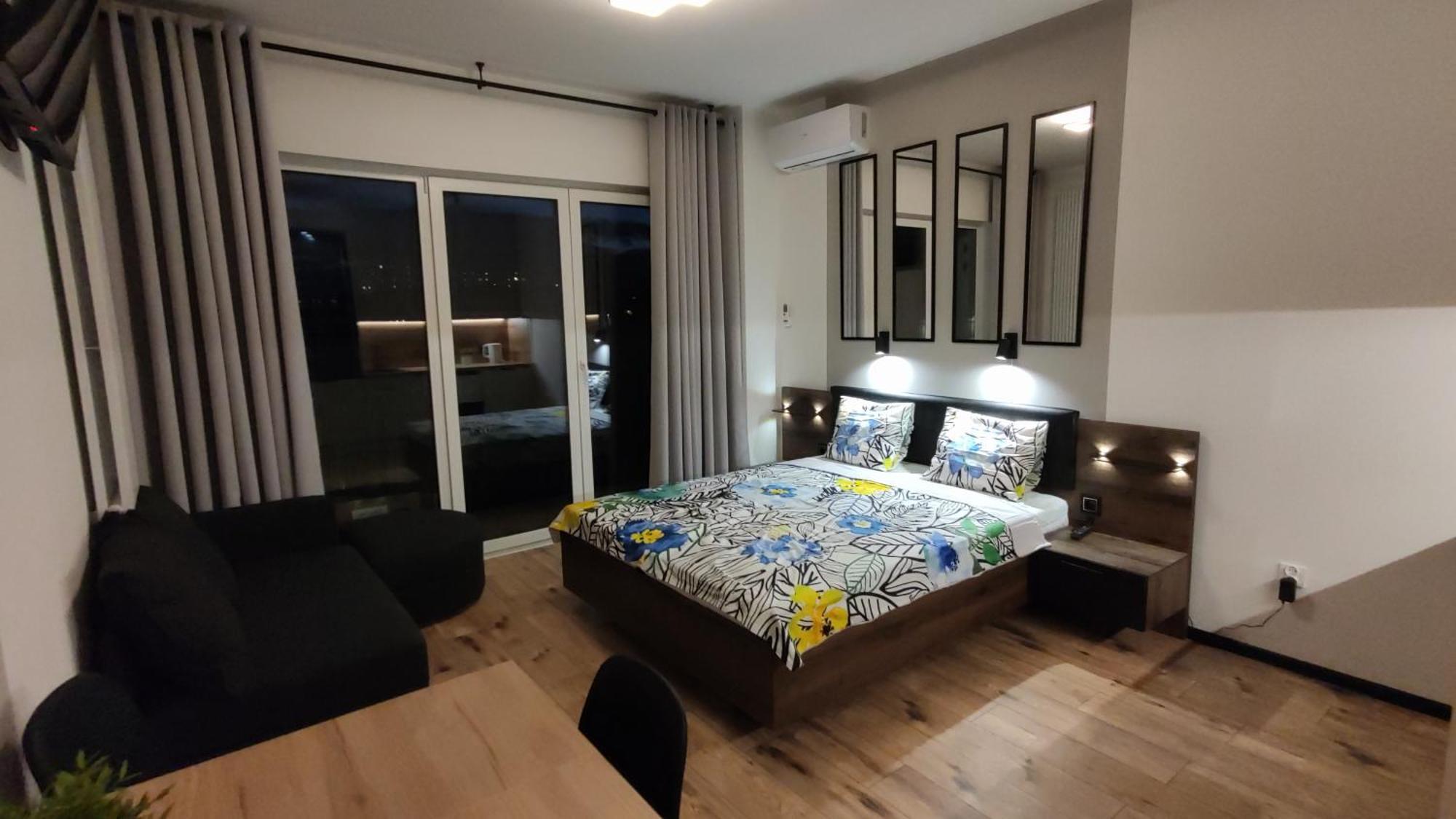 One-room Nyska Free Garage!!! Apartment *