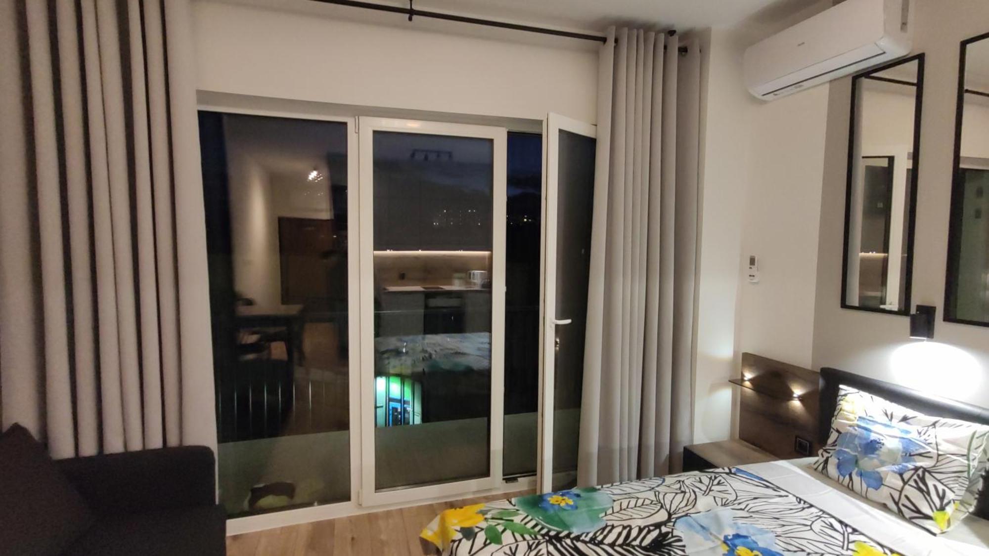 One-room Nyska Free Garage!!! * Wroclaw